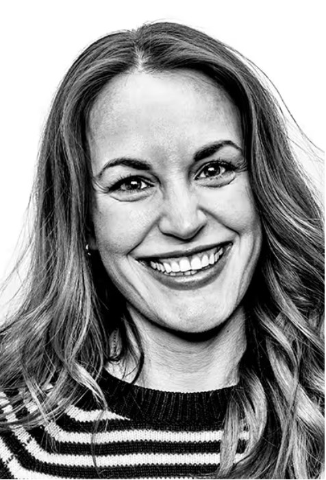 Jenny Kalanges Headshot